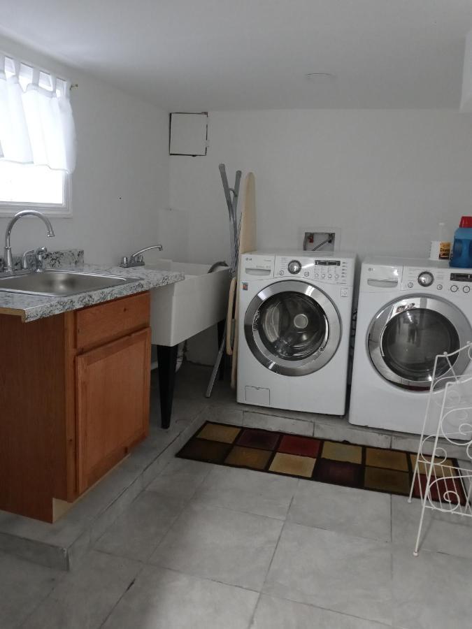 어빙턴 "Cozy Basement Retreat Just 40 Minutes To Nyc!" 아파트 외부 사진