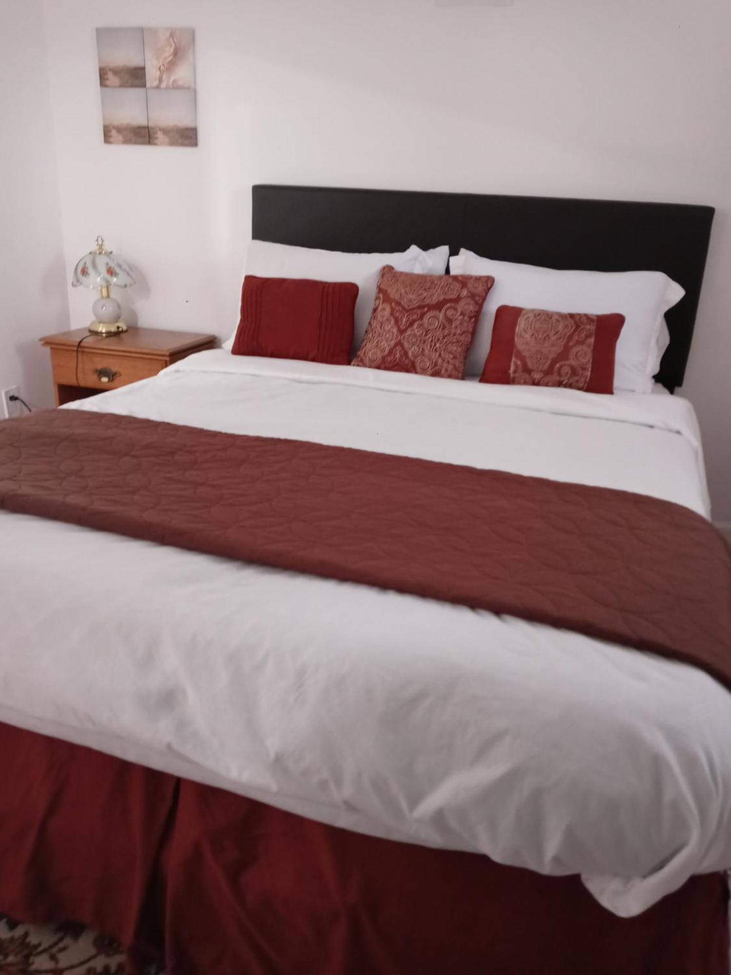 어빙턴 "Cozy Basement Retreat Just 40 Minutes To Nyc!" 아파트 외부 사진