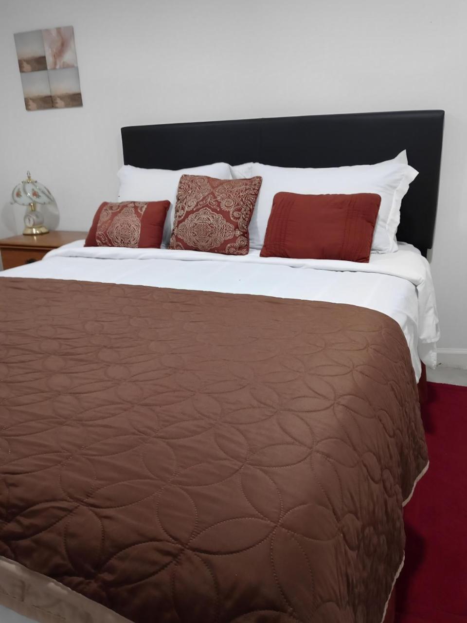 어빙턴 "Cozy Basement Retreat Just 40 Minutes To Nyc!" 아파트 외부 사진